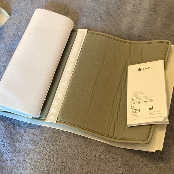 Abdomen Universal Size Support Band - Picture 3 of 3